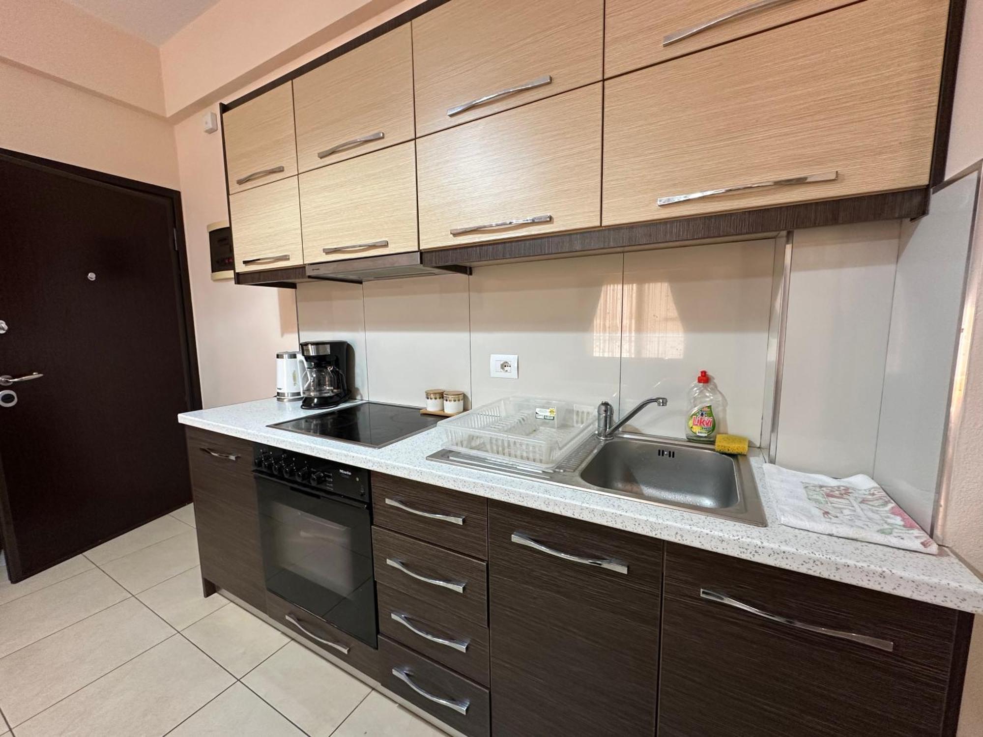 Apartament Galaxy Sarandë エクステリア 写真