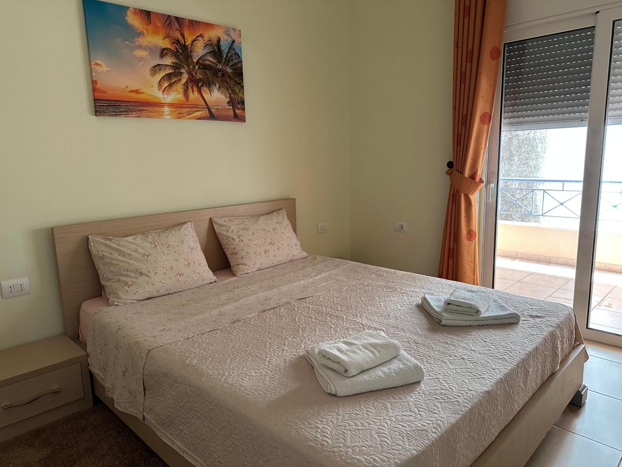 Apartament Galaxy Sarandë エクステリア 写真