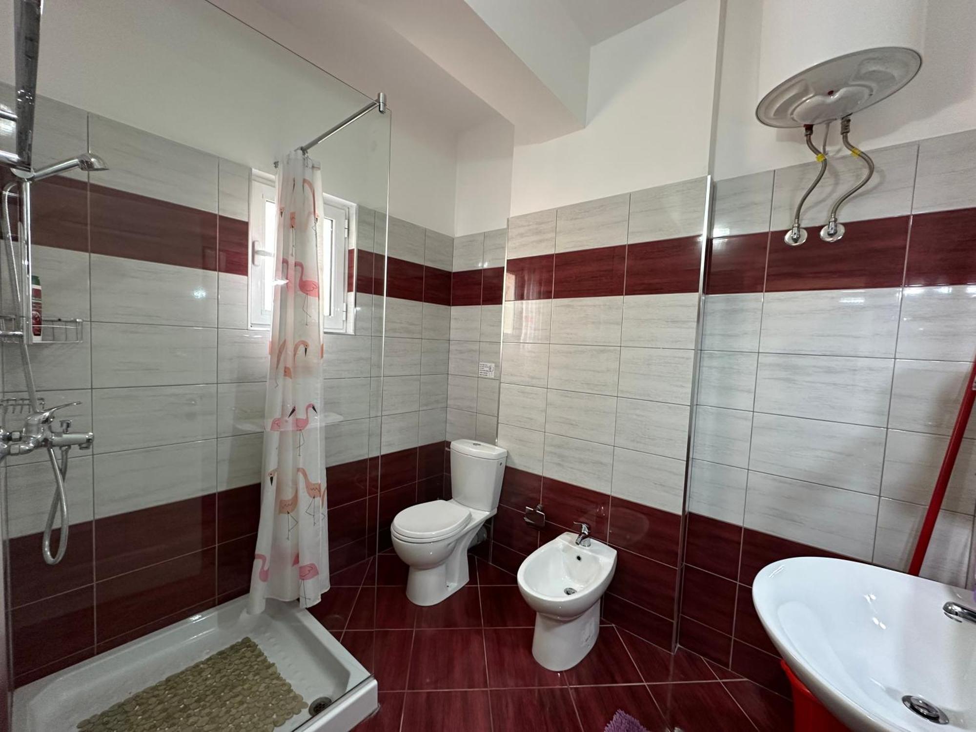 Apartament Galaxy Sarandë エクステリア 写真